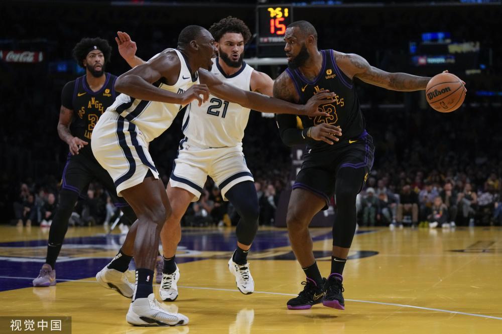 球场上体现 球场上体现