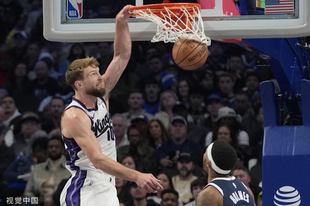 秀展现出强 秀展现出强