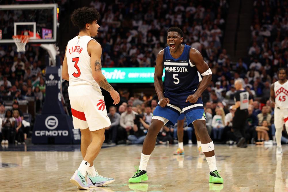 本占据绝对 本占据绝对