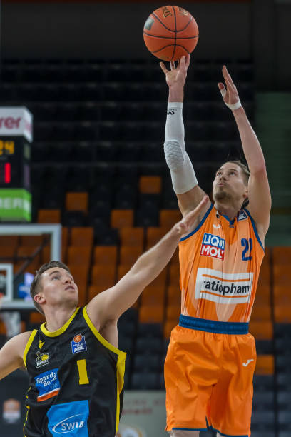 胜利变得脆 胜利变得脆