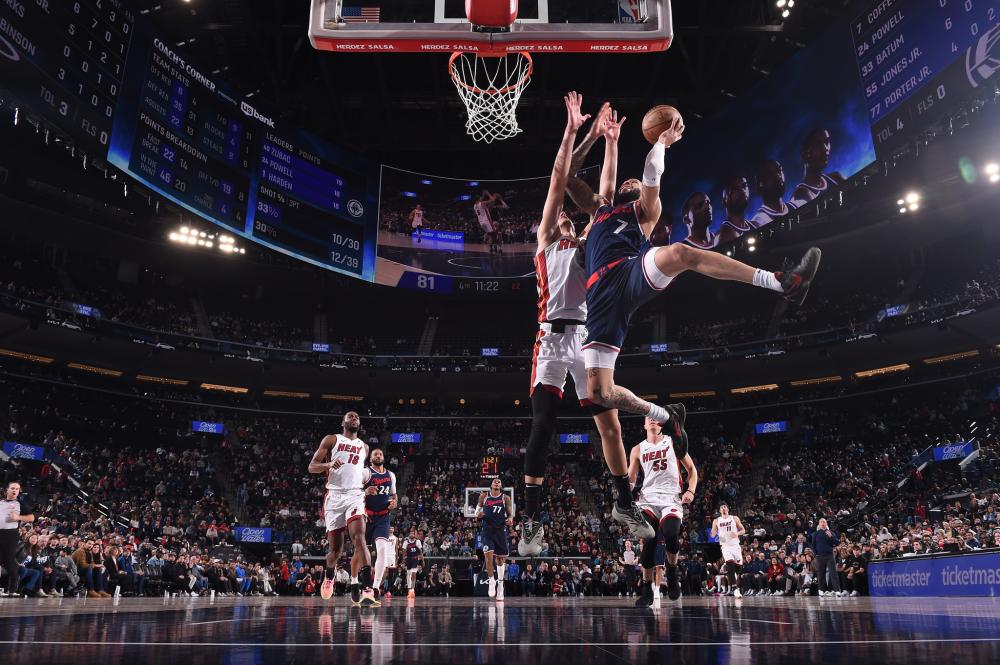 更是其多年 更是其多年